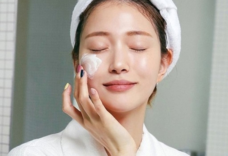 Dưỡng ẩm cho da mặt bằng mặt nạ cấp ẩm: Tốt hay không? 1