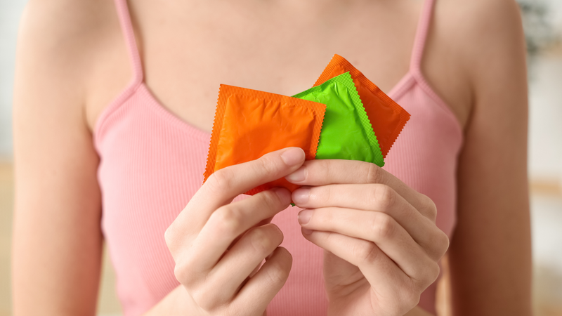 Bao cao su là sản phẩm dùng một lần, cần được thay mới sau mỗi lần sử dụng