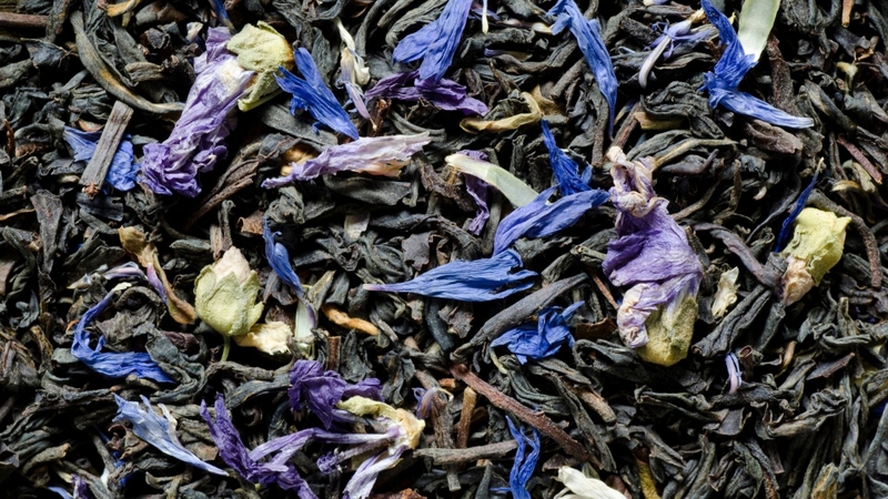 Earl Grey tea là loại trà được tạo hương bằng cam bergamot