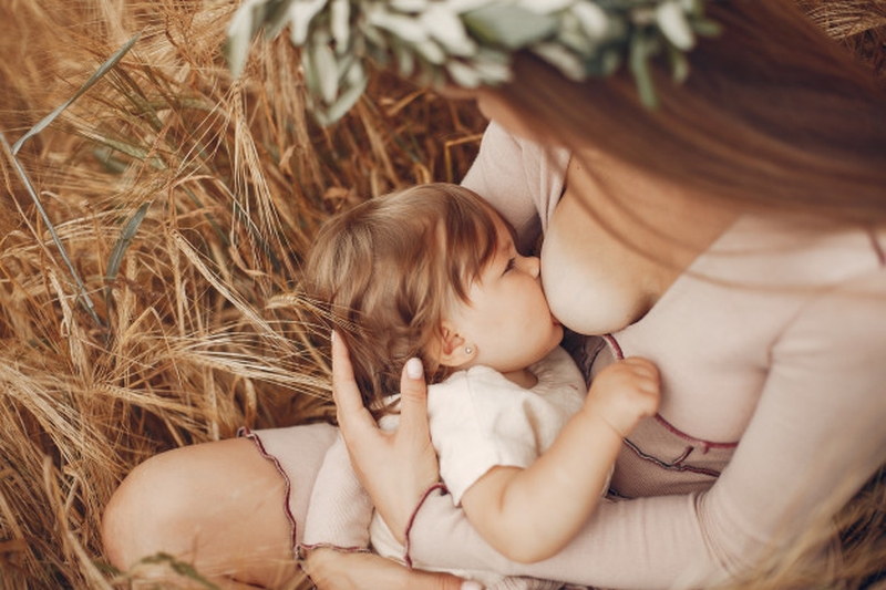 Mẹ cần lưu ý các điều sau để tránh tình trạng tắc tia sữa