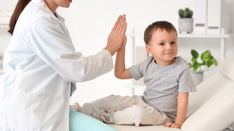 Bác sĩ đánh giá triệu chứng khi chẩn đoán EV71