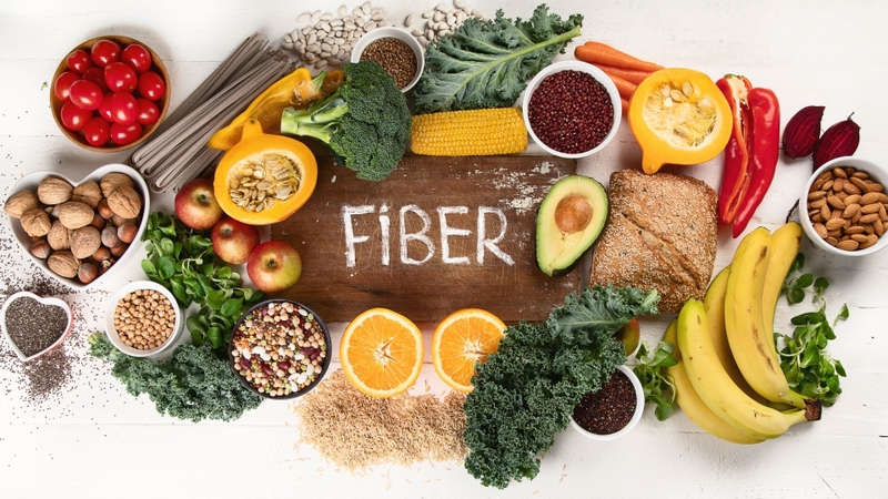 Fiber là thuật ngữ tiếng Anh dùng để chỉ chất xơ, một nhóm carbohydrate có nguồn gốc chủ yếu từ thực vật
