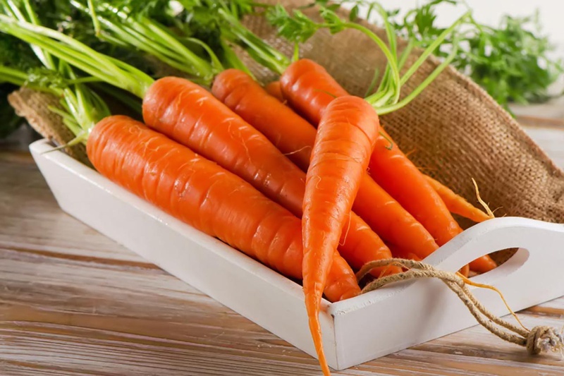 1 củ cà rốt bao nhiêu calo?
