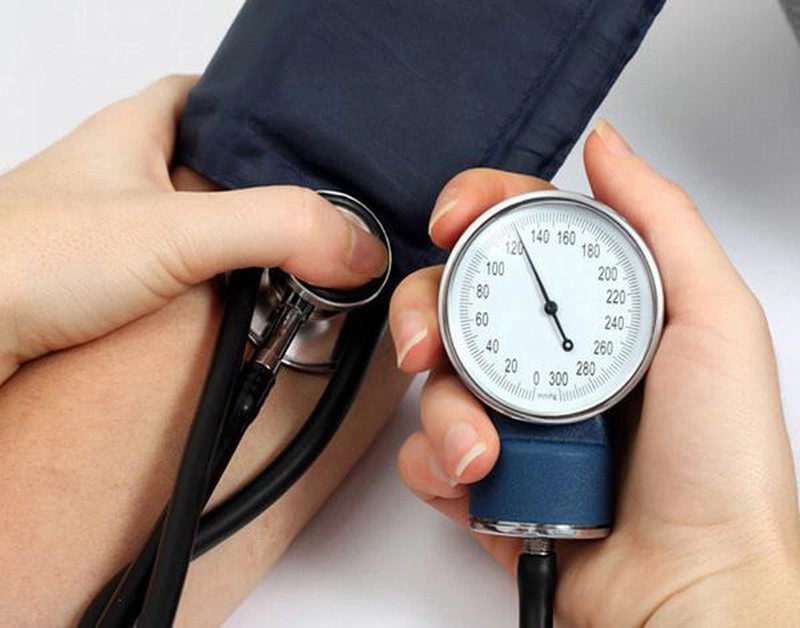 Mách bạn cách điều trị mề đay mẩn ngứa sau sinh 3