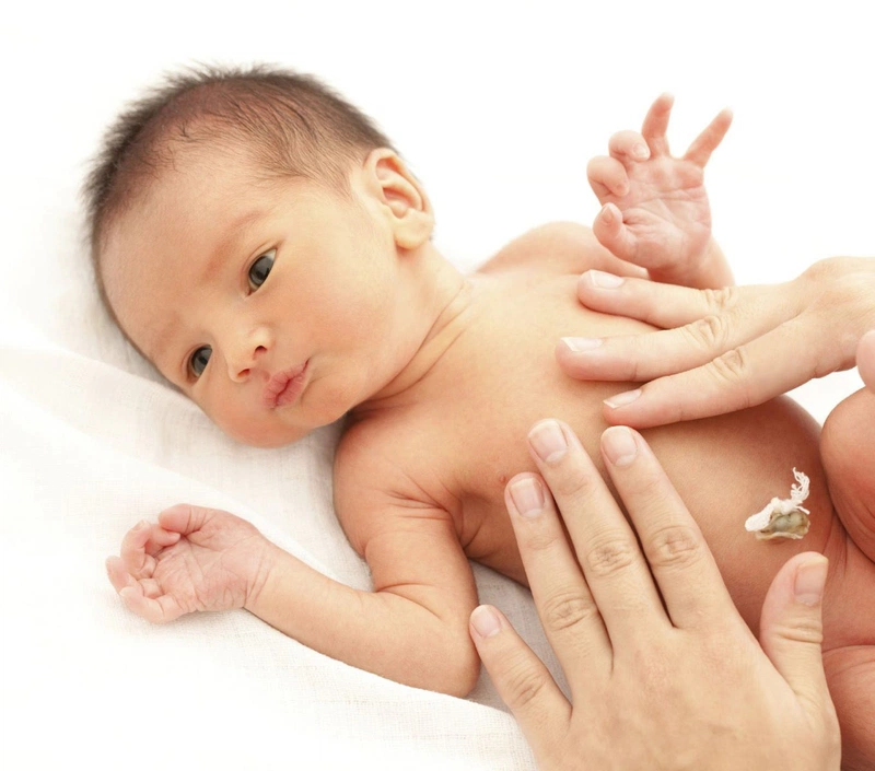 Trẻ sơ sinh bị suy hô hấp có sao không? 1
