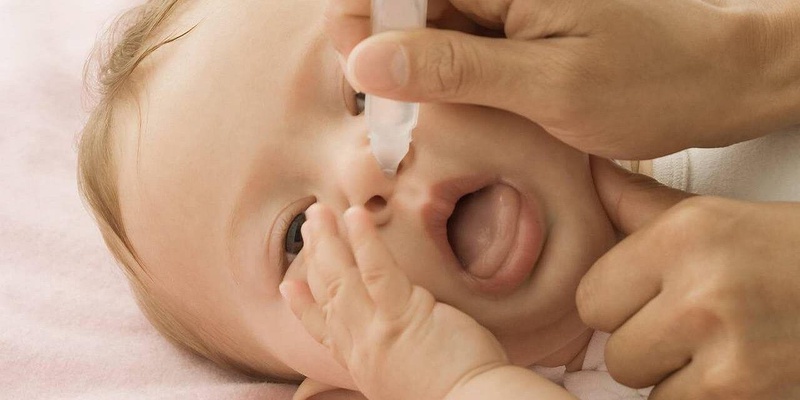 Phương pháp khắc phục nghẹt mũi ở trẻ sơ sinh 2