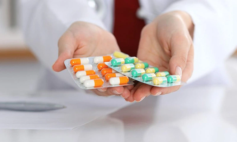 Người dị ứng hải sản bị sưng mắt phải xử lý như thế nào? 4