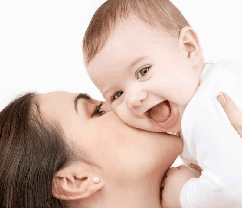 2 tuần đầu trẻ sơ sinh tăng bao nhiêu kg là được?-1