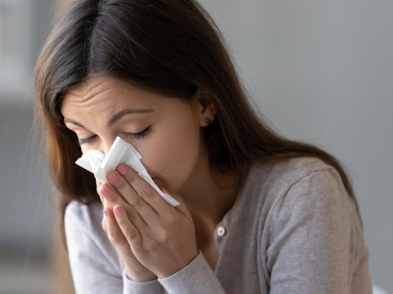 Thuốc xịt mũi Nazal - giúp giảm triệu chứng nghẹt mũi 2