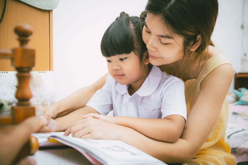 3 khung giờ vàng buổi tối giúp dạy con thông minh 2