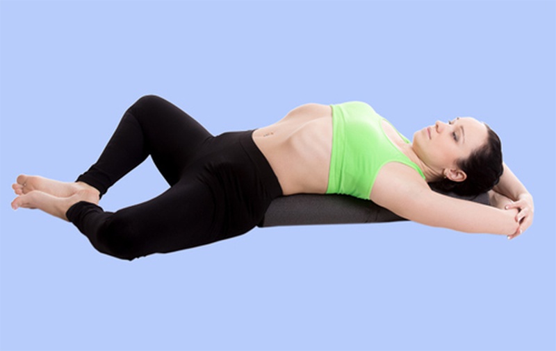 Mách bạn các tư thế yoga trị rối loạn kinh nguyệt sau sốt xuất huyết. 5