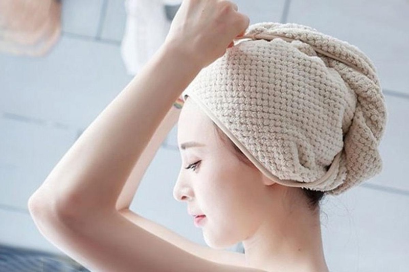 4 cách chăm sóc tóc xoăn hiệu quả nhất cho mái tóc bồng bềnh tự nhiên 1