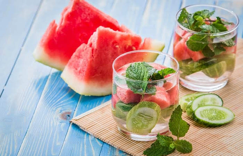 Cách làm detox dưa hấu siêu đơn giản chỉ với 2 bước - Thử ngay! 2