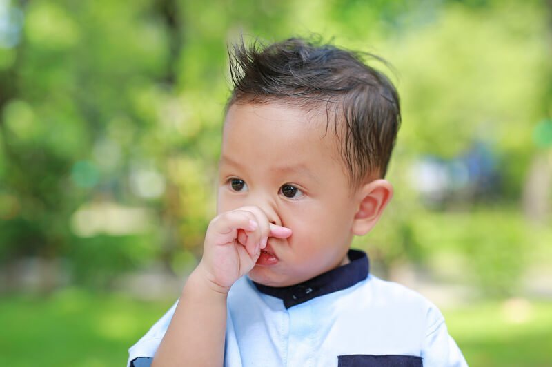 Trẻ bị viêm đường hô hấp trên phải làm sao? 2