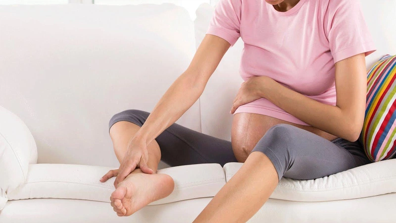 Chuột rút cuối thai kỳ khiến mẹ bầu ngủ không ngon giấc