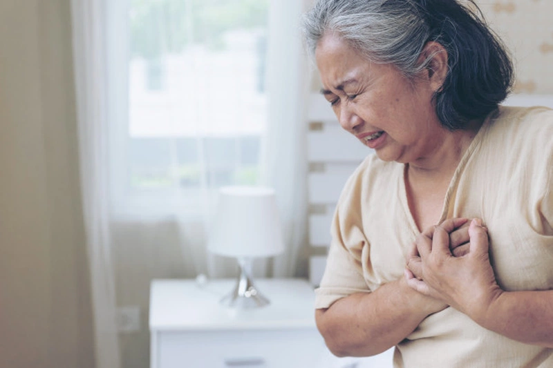 Những người mắc các bệnh về tim mạch thường có nguy cơ bị tai biến mạch máu não cao hơn người bình thường