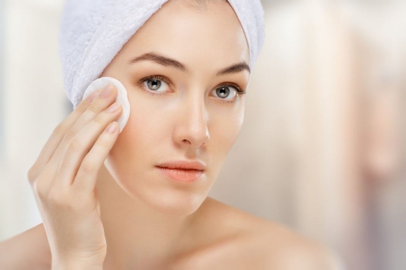 8 lỗi cơ bản khiến làn da chị em nhanh lão hóa 2