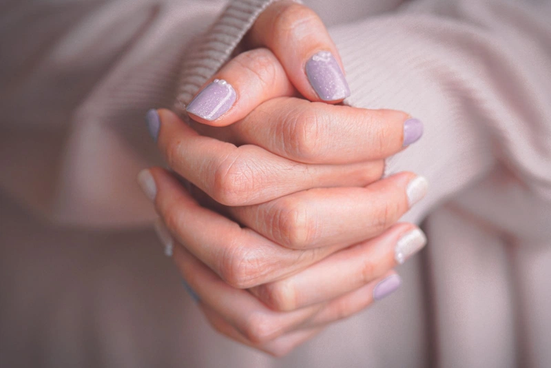 Góc giải đáp: Móng úp là gì? Quy trình làm móng như thế nào? 4