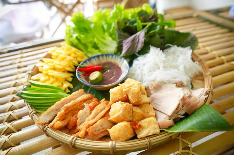 Ăn bún có béo không? Những lưu ý khi ăn bún giúp bạn ăn bún mà không lo béo 4