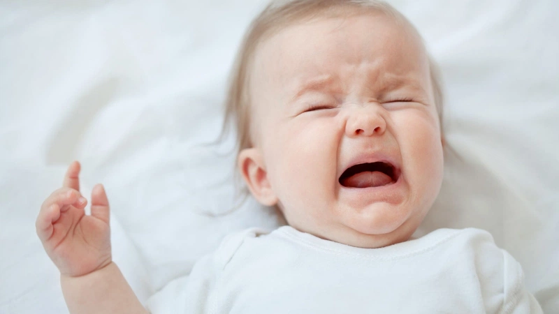 Bệnh tay chân miệng ở trẻ có phải kiêng gió kiêng nước không 1