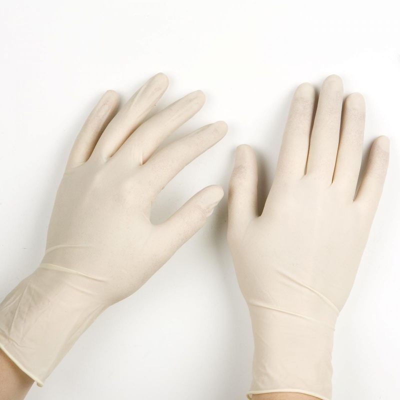Găng tay Latex được làm từ cao su thiên nhiên