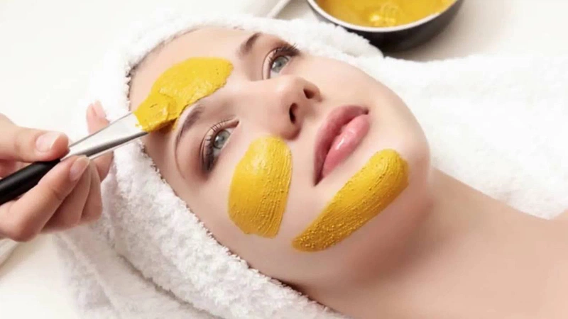Cao tinh nghệ sữa ong chúa có tác dụng gì đối với người dùng?