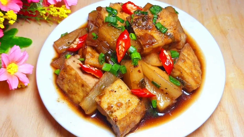 Củ cải trắng làm món gì ngon? Gợi ý 5 món ngon dễ làm từ củ cải 5