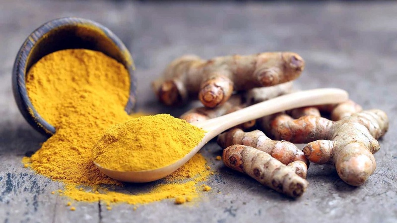 Đắp mặt nạ tinh bột nghệ có tốt không? 2