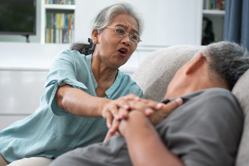 Góc sức khỏe: Cách tắm đêm an toàn tránh đột quỵ 1