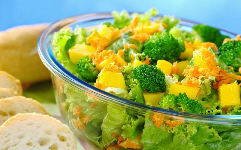 Gợi ý một số cách làm salad giảm cân nhanh gọn, ít tốn thời gian 1