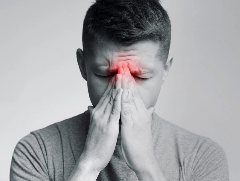 Viêm xoang có thể gây nghẹt mũi 1 bên kéo dài