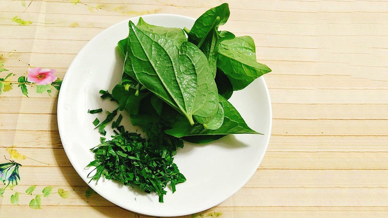 Cách chữa sâu răng bằng lá lốt và rượu trắng