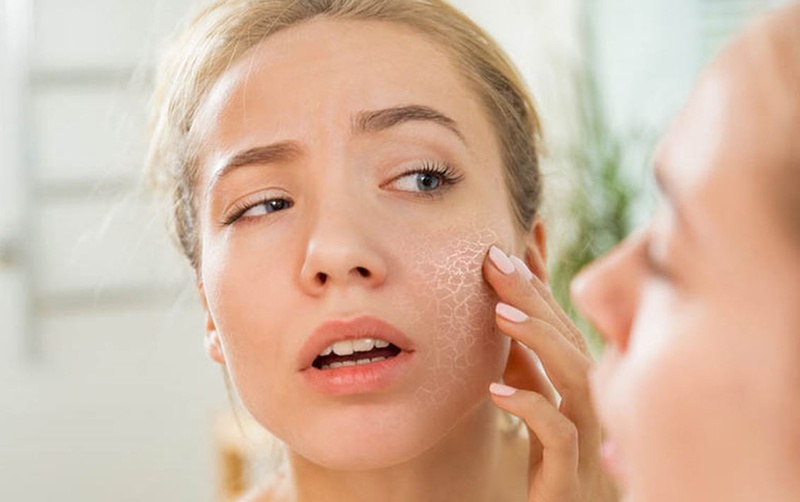 Hướng dẫn sử dụng kem dưỡng ẩm chuẩn và hiệu quả trong mùa hè 1