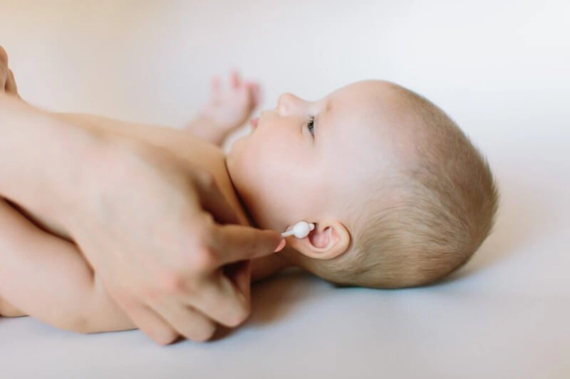 Phẫu thuật lấy đường rò luân nhĩ 1