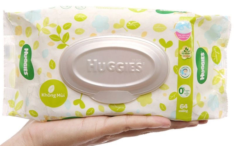 TOP 5 loại khăn ướt không mùi cho bé được các mẹ săn lùng nhất 1