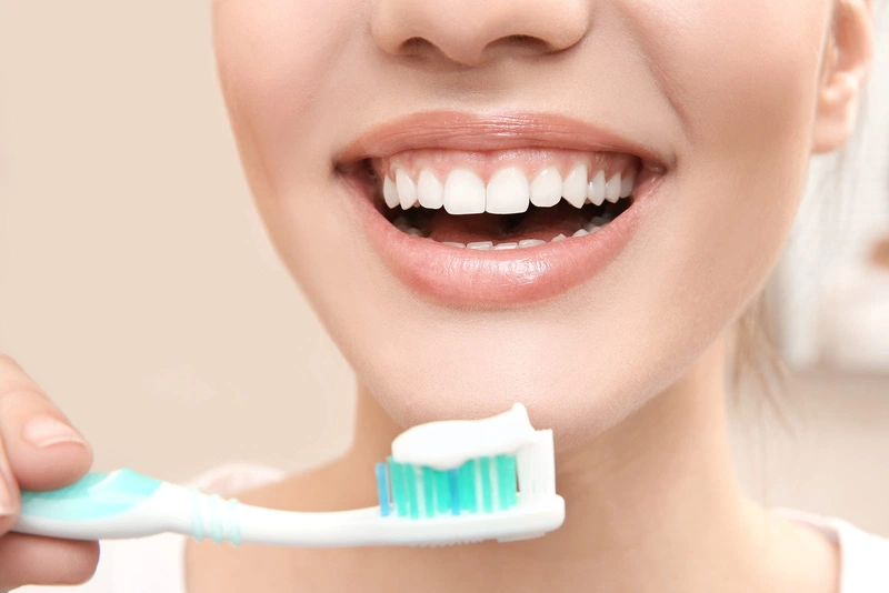 Tầm quan trọng của việc đánh răng đúng cách khi chăm sóc sức khỏe răng miệng 1