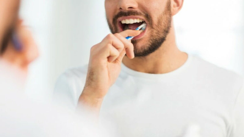 Sâu răng nhẹ đánh răng có hết không?