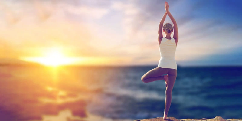 Các bài tập yoga chữa gù lưng không thể bỏ qua 2