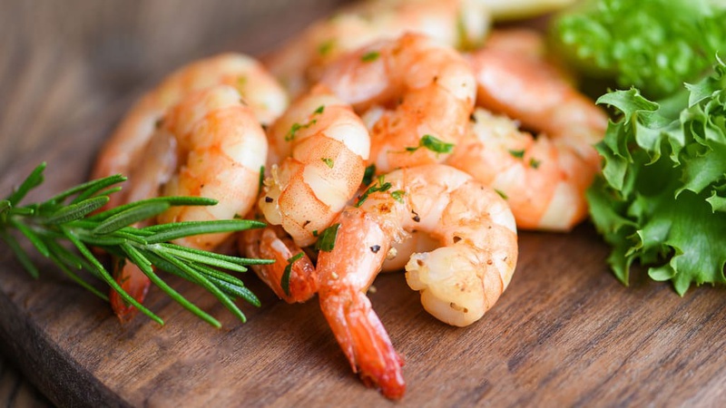 Vết thương hở ăn tôm được không 1