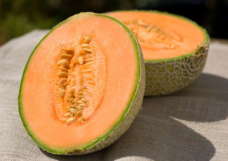 Dưa lưới có làm nóng không?