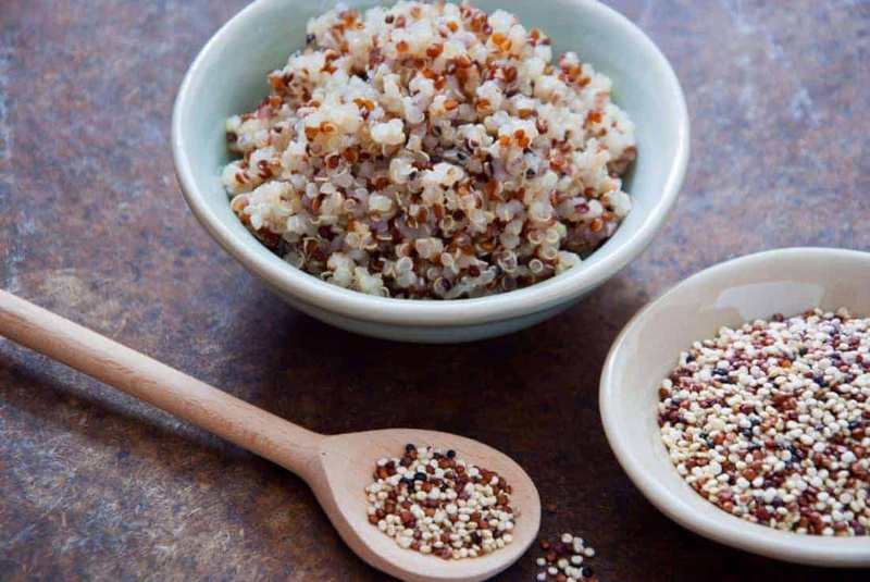Hạt quinoa có hàm lượng dinh dưỡng cao tốt cho sức khỏe xương