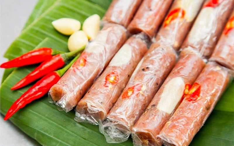 Ăn nhiều nem chua có tốt không?-1