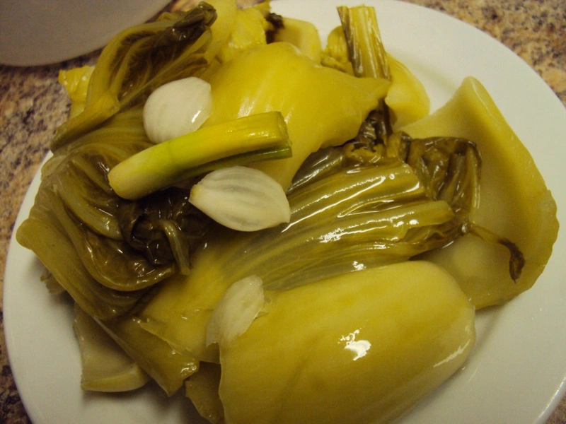 Trong dưa muối bao nhiêu calo, tác dụng của dưa muối như thế nào?-3