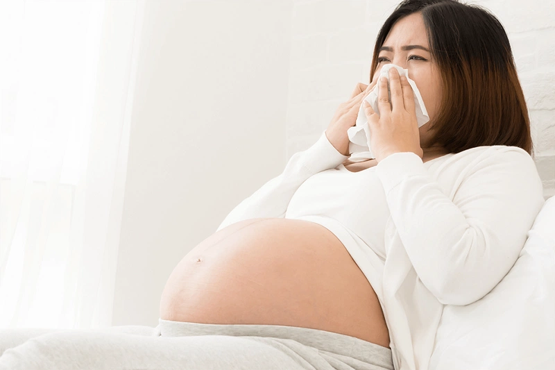 Bà bầu bị ho mọc tóc tháng thứ mấy? Triệu chứng và cách điều trị 1