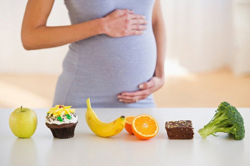 Bà bầu bị tiêu chảy khi mang thai có nguy hiểm không?