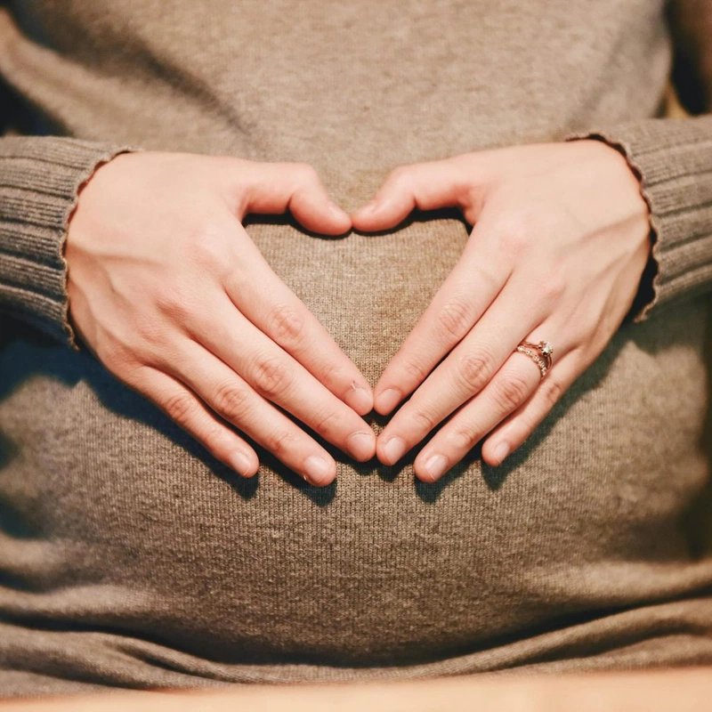 Bà bầu nên dùng dầu gội nào an toàn? 3