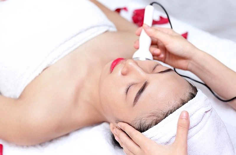 Bạn cần lưu ý gì trong điều trị sẹo lõm?3