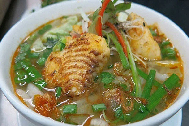 Bánh canh bao nhiêu calo, ăn nhiều có béo không? 2