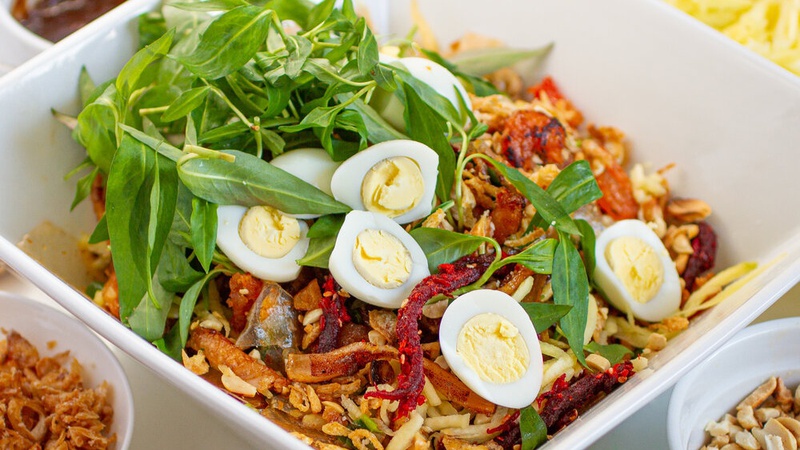 Bánh tráng trộn để qua đêm được không? 2