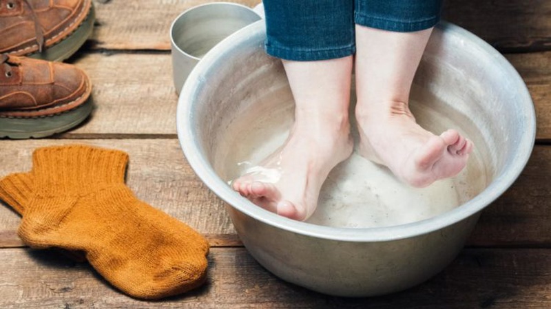Bảo vệ sức khỏe cơ thể mùa dịch bằng việc giữ ấm
